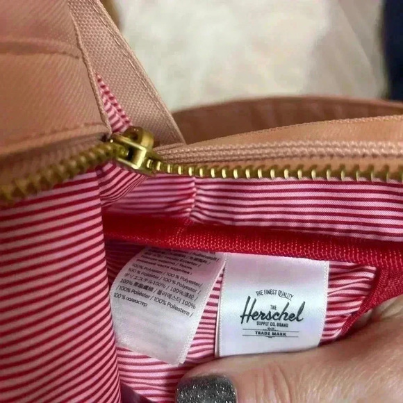Herschel BackPack Adult Size Peachy Pink Color - Picture 10 of 11